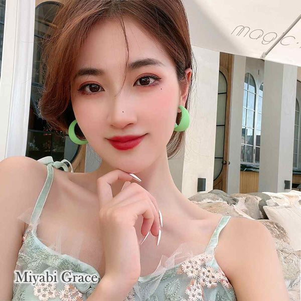 Red/Green/Blue/Yellow Chunky 40 mm Invisible Clip On Hoop Earrings ( Screw-Back )