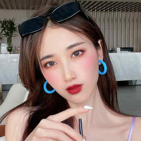 Red/Black/White/Green/Blue/Orange/Pink/Yellow/Peach 40 mm Hoop Invisible Clip On Earrings