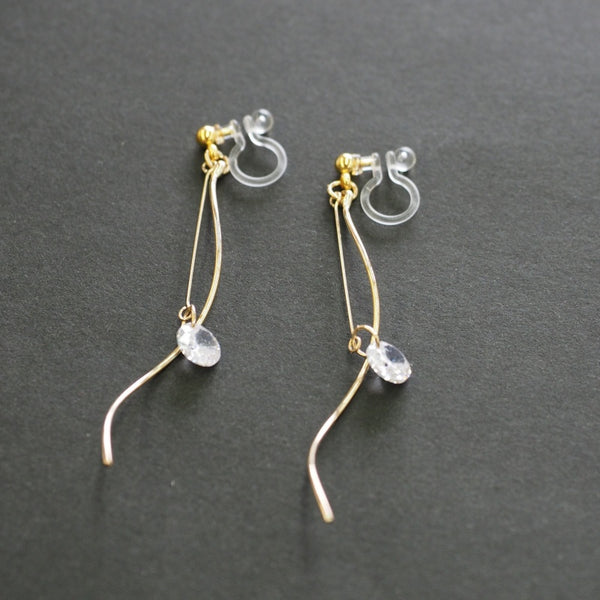 Elegant Gold Wave Bar Cubic Zirconia Invisible Clip-On Earrings | Graceful & Featherlight
