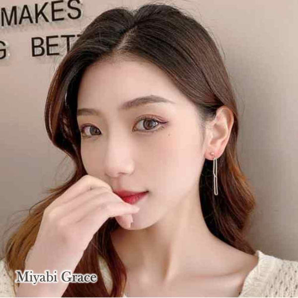 Dangle Gold 3 Chains Screw-Back Clip On Earrings