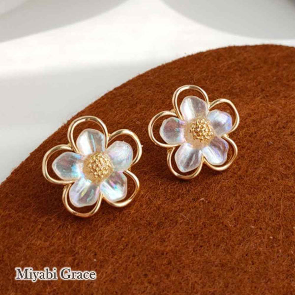 Large White Flower Coil Clip On Earrings