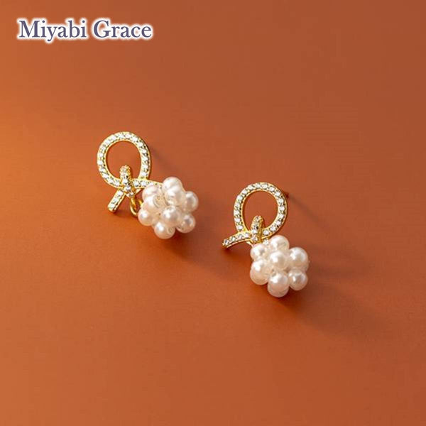 Dangle White Pearl Ball with Crystal Rhinestone Open Circle Gold Invisible Clip On Stud Earrings