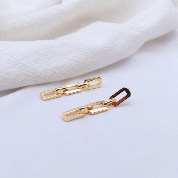 Dangle Gold Big Three Chain Spiral Clip On Earrings