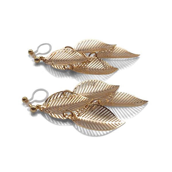 Gold four leaf filigree invisible clip on earrings - Miyabi Grace