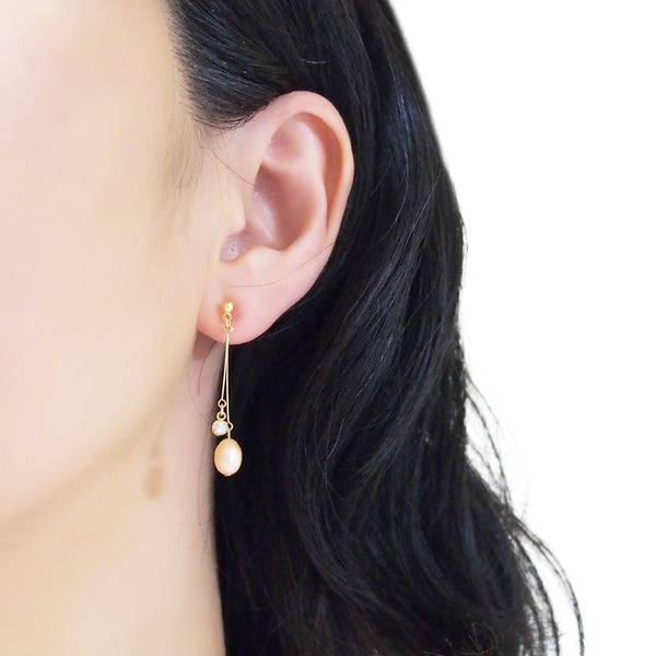 Light orange freshwater pearl invisible clip on earrings - Miyabi Grace