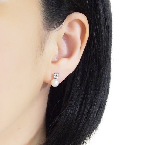 White Pearl and Rhinestone Invisible Clip On Stud Earrings (Silver tone) - Miyabi Grace