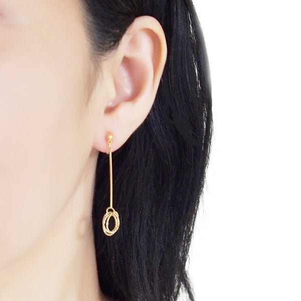 Textured triple hoop clip on earrings ( Gold tone ) - Miyabi Grace