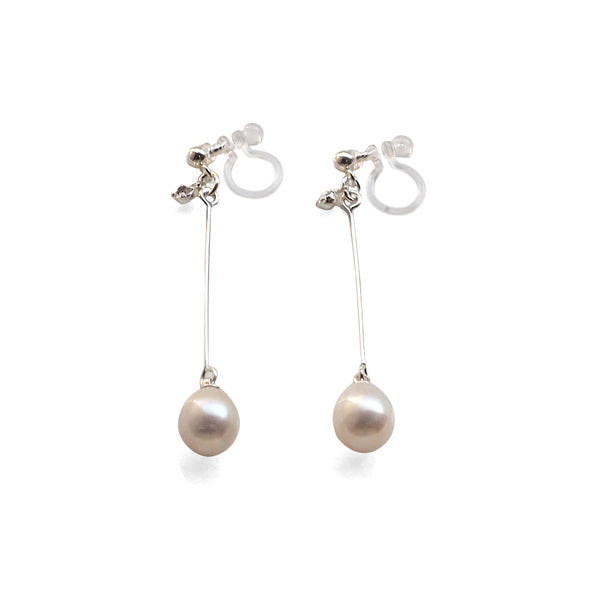 White Teardrop Freshwater Pearl Invisible Clip On Earrings (Silver tone) - Miyabi Grace