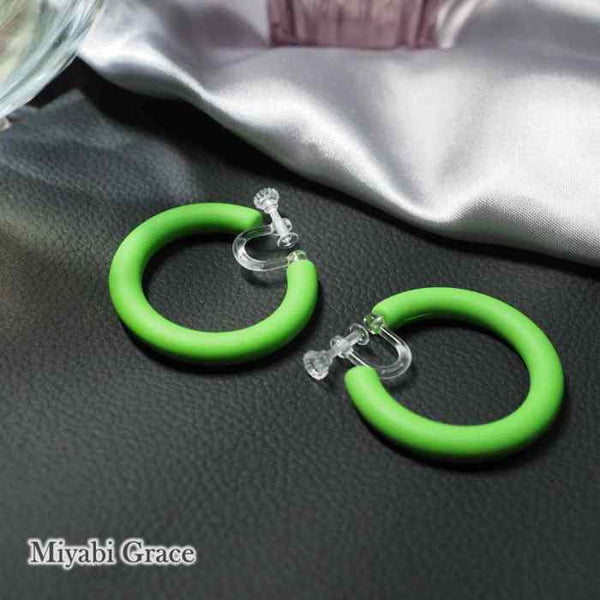 Red/Black/White/Green/Blue//Pink/Yellow 40 mm Invisible Clip On Hoop Screw-Back Earrings