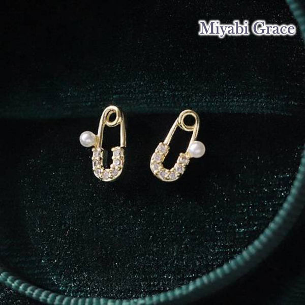 Safety Pin Gold Pearl and Crystal Rhinestone Invisible Clip On Stud Earrings