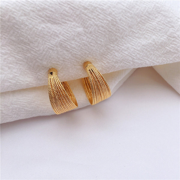 Gold Big Mesh Spiral Clip Hoop On Earrings