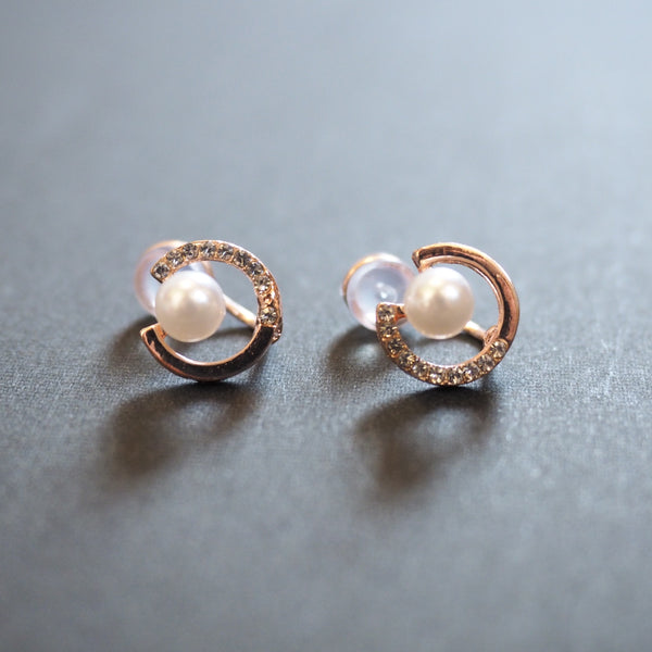 Rose Gold Open Circle Rhinestone Crystal Pearl Silicon Pad Back Clip On Earrings