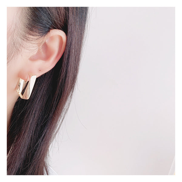 Square Geometric Spiral Clip On Hoop Earrings