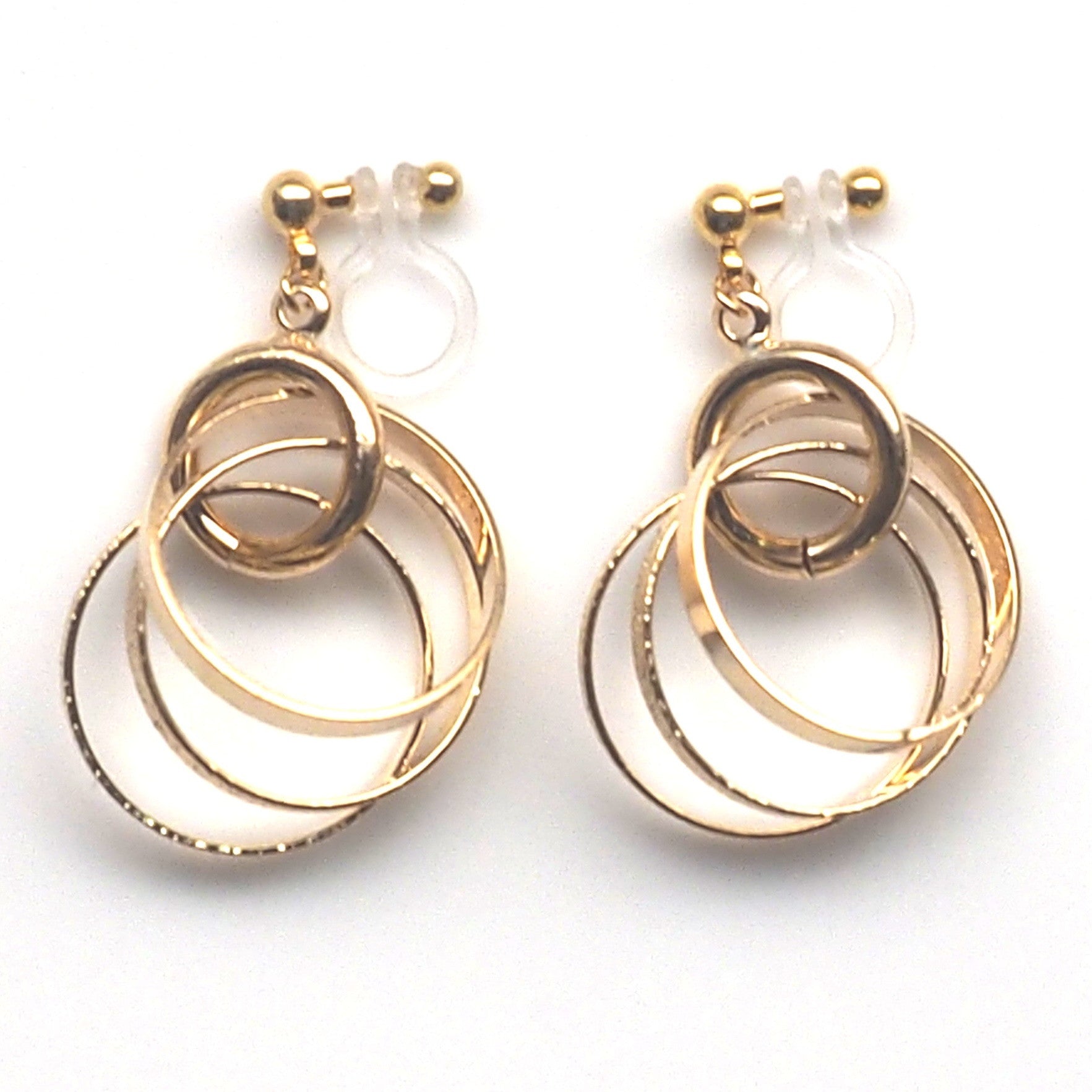 Three metallic gold rings invisible clip on earrings - Miyabi Grace
