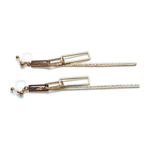 Gold chain and rectangular motif invisible clip on earrings - Miyabi Grace