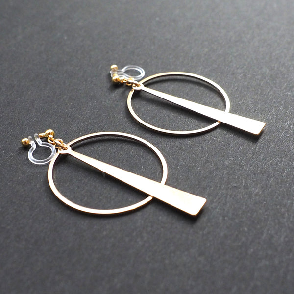 Geometric gold hoop invisible clip on earrings - Miyabi Grace