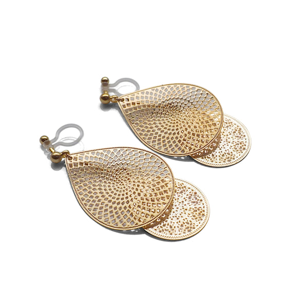 Dangle gold teardrop filigree invisible clip on earrings - Miyabi Grace