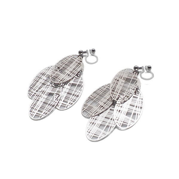 Silver gingham check filigree invisible clip on earrings - Miyabi Grace
