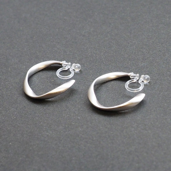 Silver Twisted Invisible Clip On Hoop Earrings - Miyabi Grace