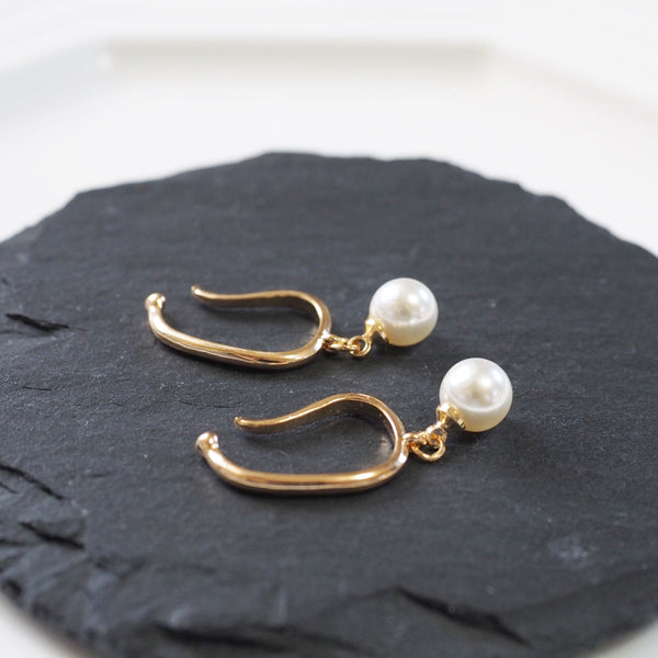 Dangle Gold White PearlEar Cuff Clip On Earrings