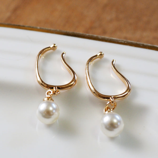 Dangle Gold White PearlEar Cuff Clip On Earrings