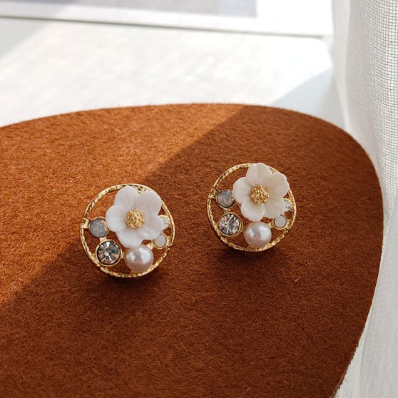 White Flower Pearl Invisible Clip On Stud Earrings