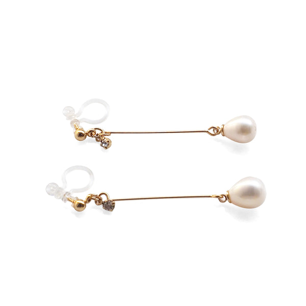 White Teardrop Freshwater Pearl Invisible Clip On Earrings (Gold tone) - Miyabi Grace