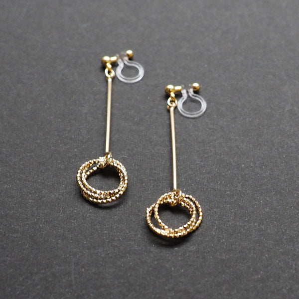 Textured triple hoop clip on earrings ( Gold tone ) - Miyabi Grace