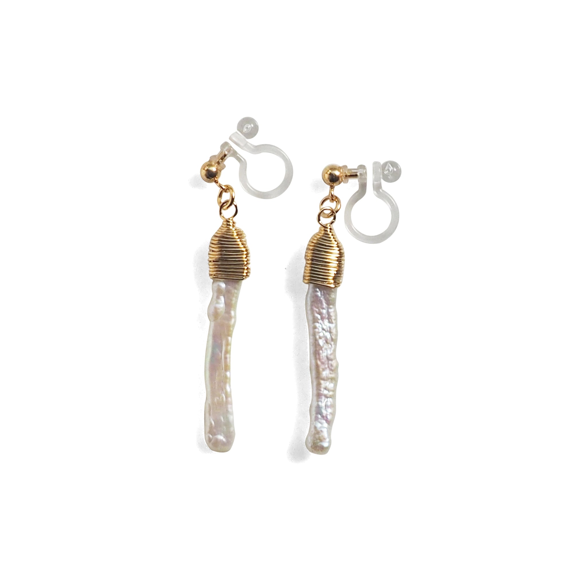 Freshwater pearl bar invisible clip on earrings - Miyabi Grace