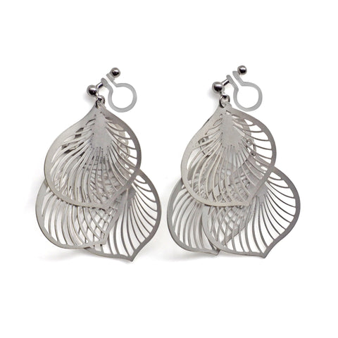 Dangle silver three leaf filigree invisible clip on earrings - Miyabi Grace