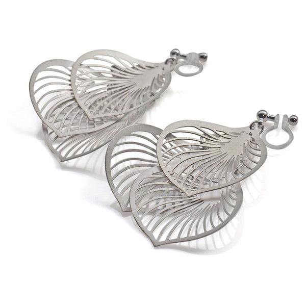 Dangle silver three leaf filigree invisible clip on earrings - Miyabi Grace