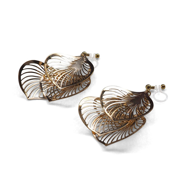 Dangle gold three leaf filigree invisible clip on earrings - Miyabi Grace
