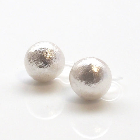 White cotton pearl invisible clip on stud earrings - Miyabi Grace